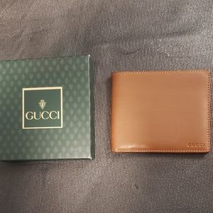 Gucci wallet